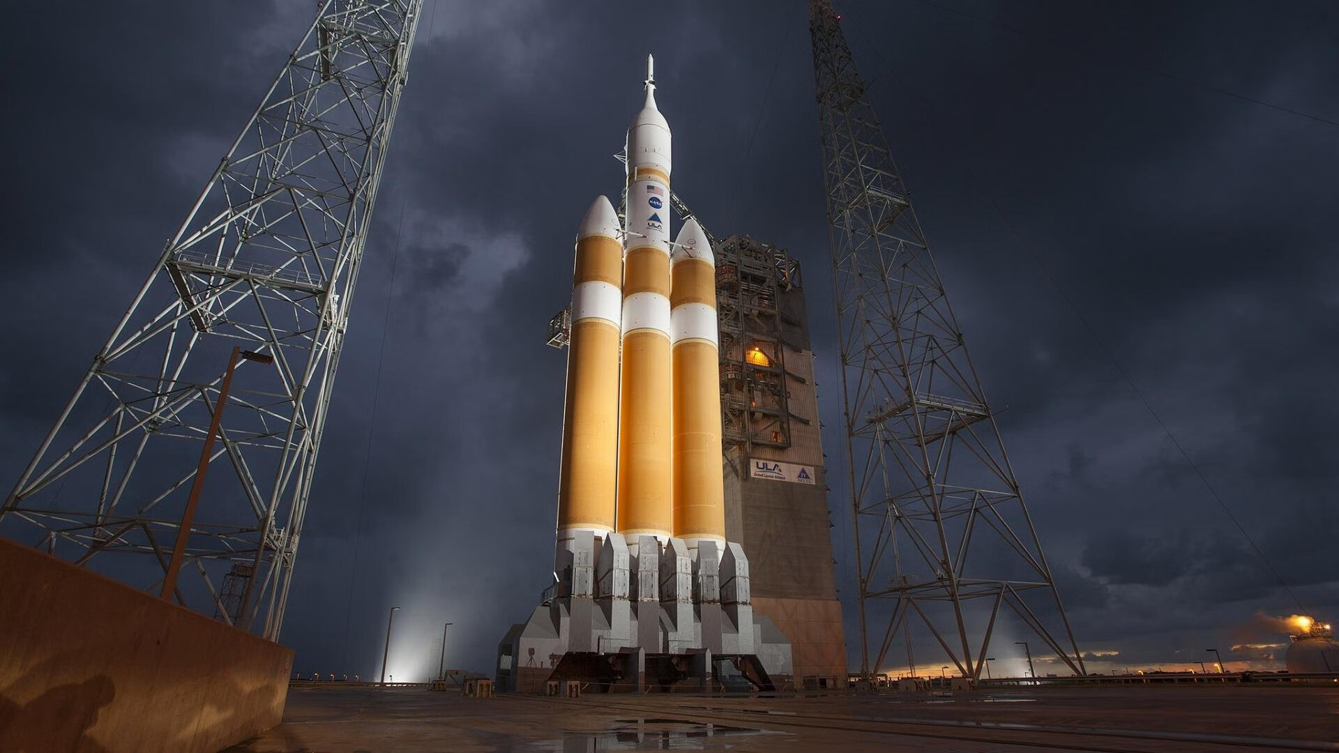 传奇宠儿:那些在欧冠舞台上留下浓墨重彩的球员,传奇欧洲杯